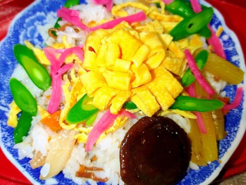 レトルト煮物で☆山菜ばら寿司